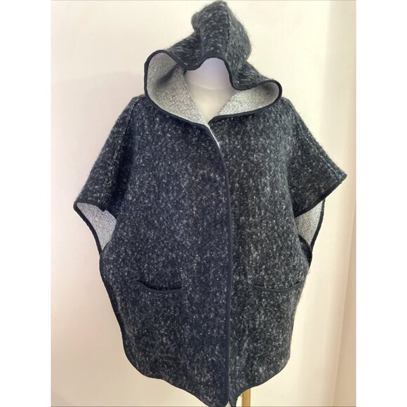 LOFT ANN TAYLOR Hooded Poncho Cape Women's XS/S Gray Open Front Boho Cozycore - Picture 1 of 9